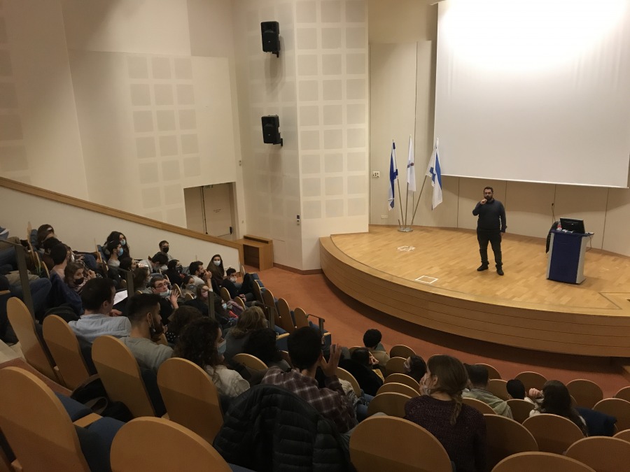 מחאה ושמרנות 2